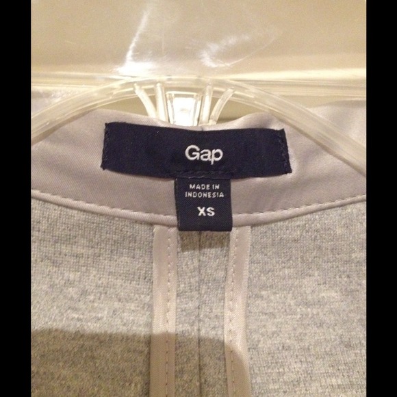 GAP Jacket (Grey) - Picture 3 of 3