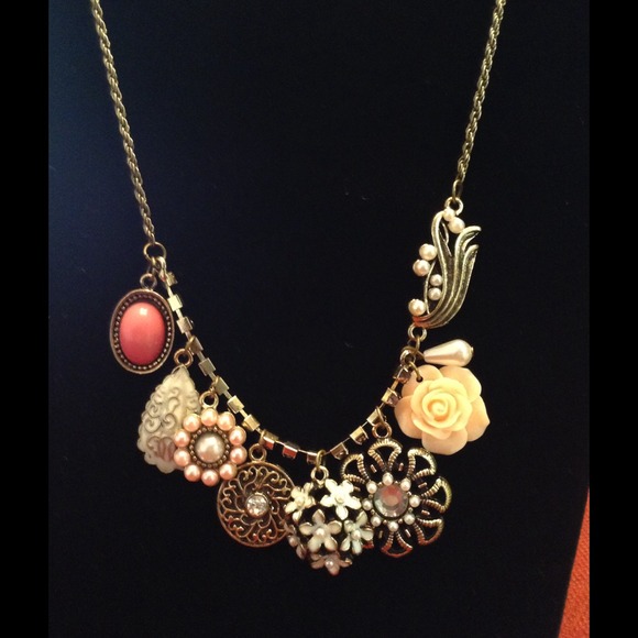 Seven Charms Necklace