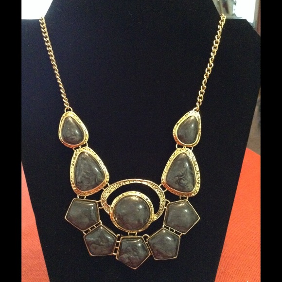 Blackish/Gray Necklace