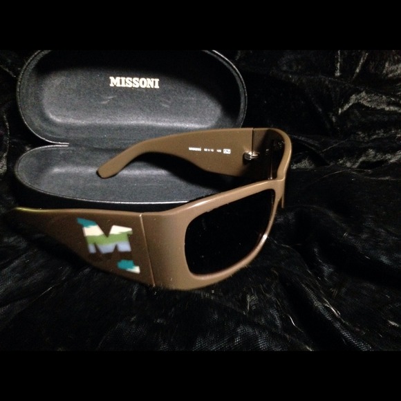 Missoni Accessories - Missoni sunglasses