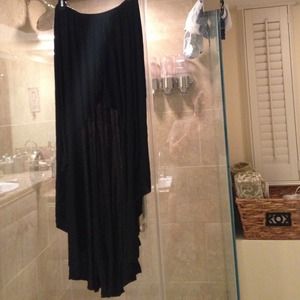 Brandy melville high low skirt