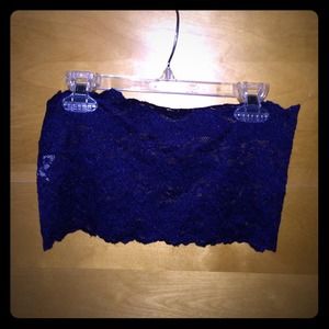 SOLD✨Navy blue lace bandeau