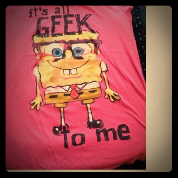 Tops - A pink spongebob shirt