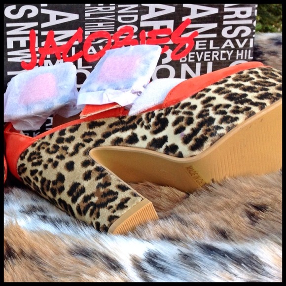 CHIC! - Picture 3 of 3