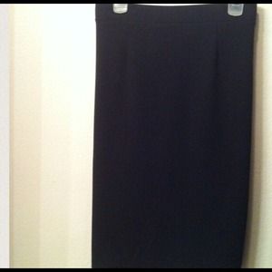 Black fitted pencil skirt