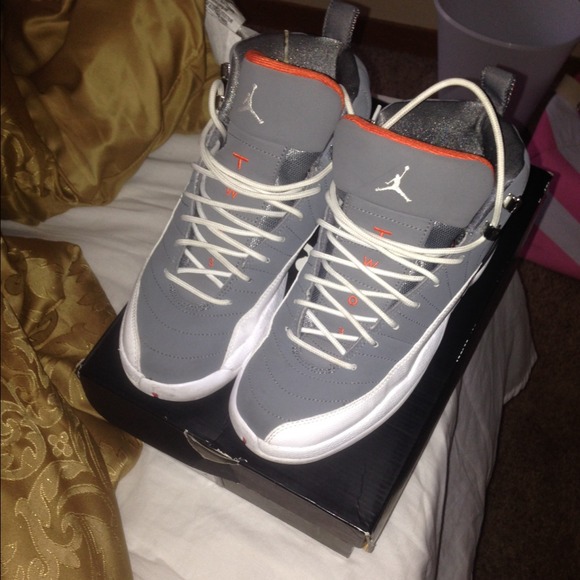 Jordan Shoes - Retro Jordan 12s