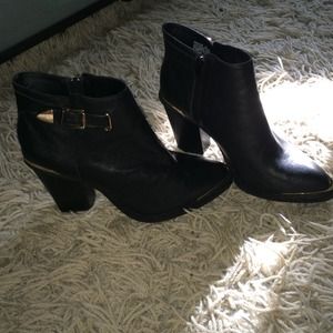 Steve Madden booties