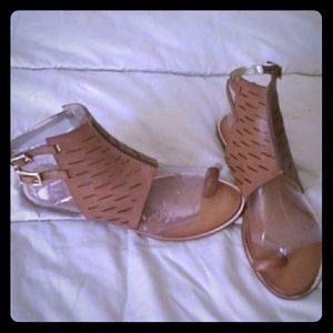 Diane von Furstenberg Toe Ring Sandal