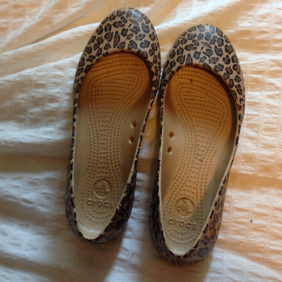 Leopard flats Crocs size 11