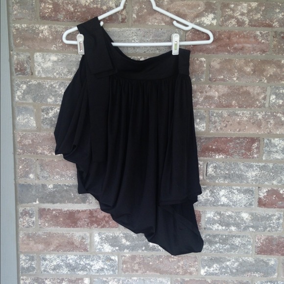 Black one shoulder top