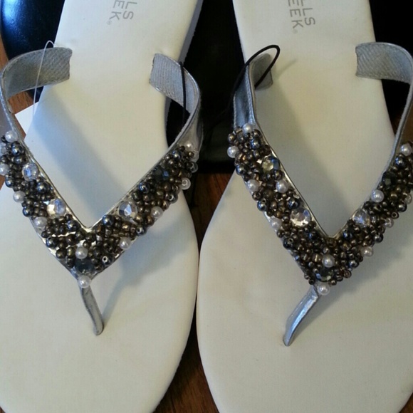 🚫SOLD🚫 NWT White and Silver Embellished Flips - Picture 2 of 3
