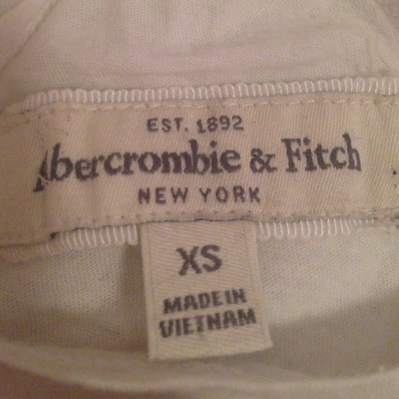 Abercrombie and Fitch white tank top! - Picture 2 of 4