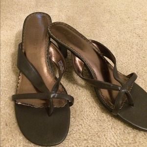 Rampage brown strap sandal