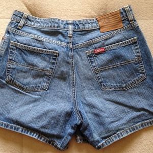 Size 8 Ralph Lauren Saturday short