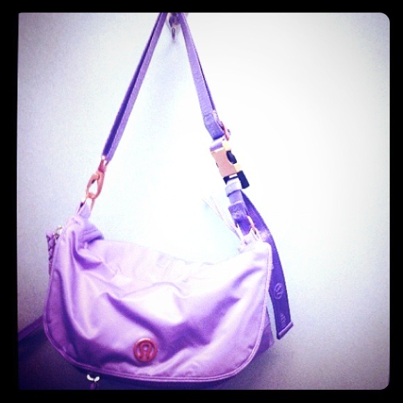 Lululemon   crossbody