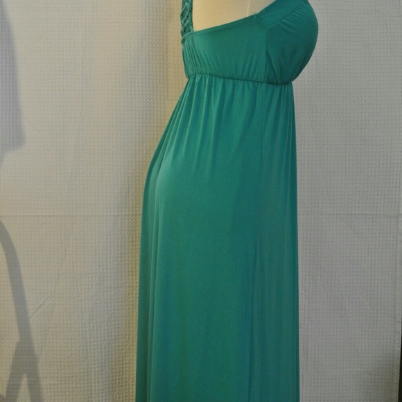 rue 21 long dress. - Picture 2 of 3