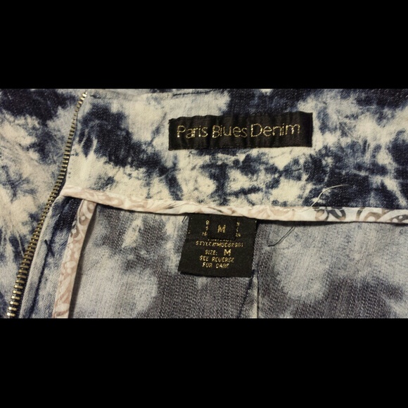 Paris blues denim dress. - Picture 4 of 4