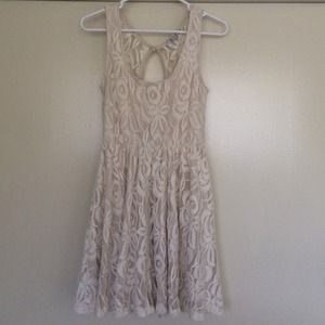 SOLD LOCALLY - Rustic Cream Lace Dress