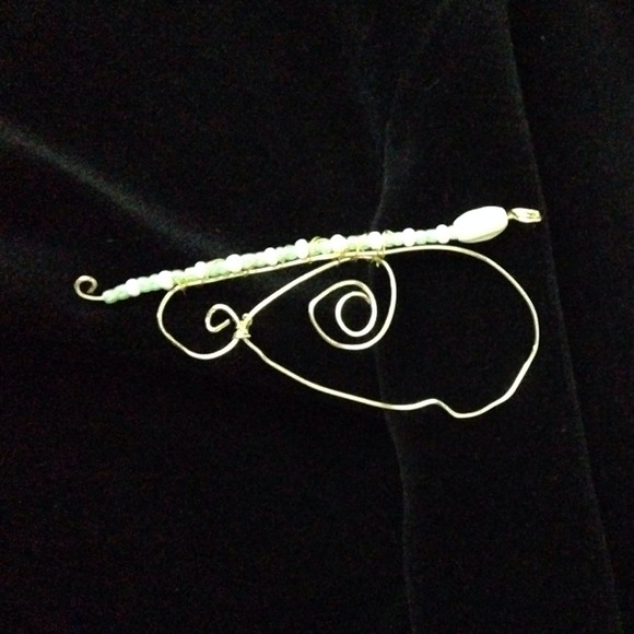 Jewelry - Picture 2 of 4