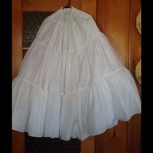 White No-Hoop Underskirt/Slip Prom/Wedding Dress