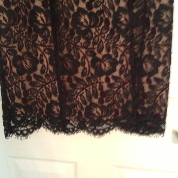 Dress - Picture 2 of 4