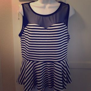 FLASH SALE!! Mesh peplum top