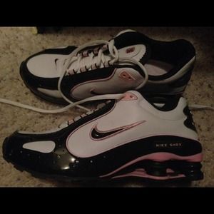 Nike Shox