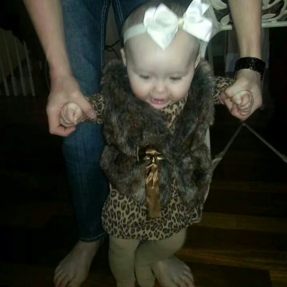 Baby gap dress 6-12 mo