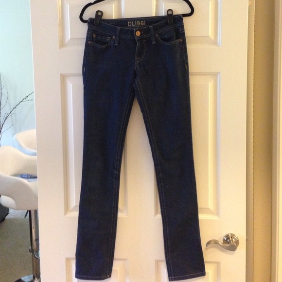 DL1961 369 Degree Stretch Denim Jeans