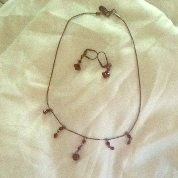 Elegant necklace & earning set