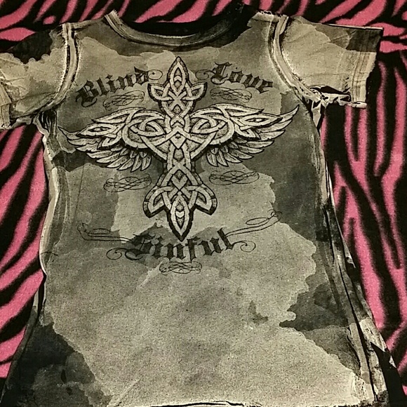 Sinful tee