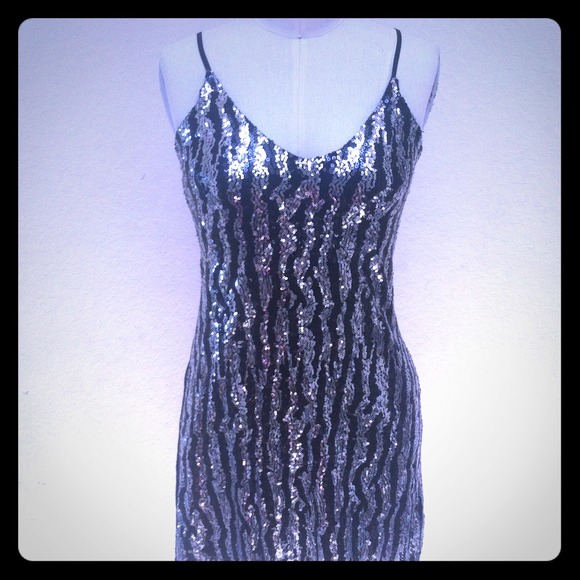 Sexy sequin clubbing dress