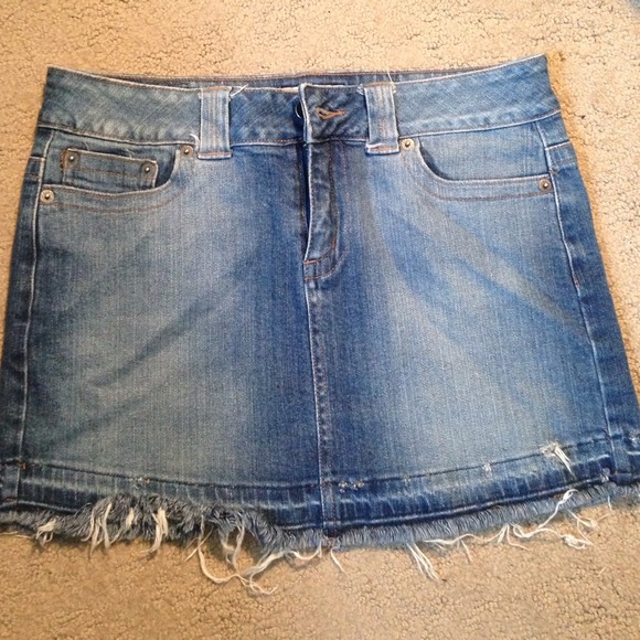 guess denim skirt