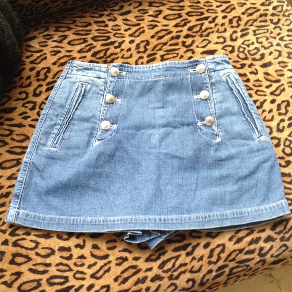 Reduced Cute! Denim skirt front shorts DKNY