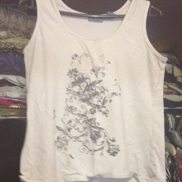 grey/silver tank 🔴sold🔴