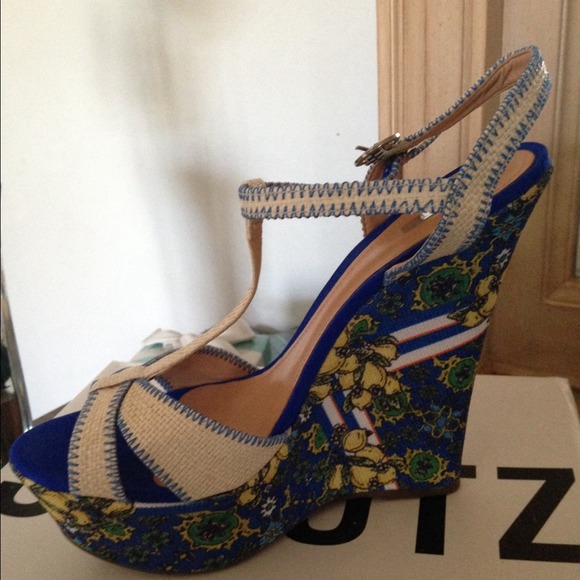 Shoes - Picture 3 of 3