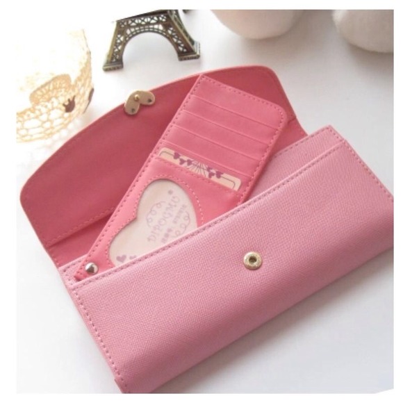 Super cute wallet - Picture 2 of 3