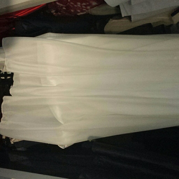 One Shoulder Gown - Picture 2 of 3