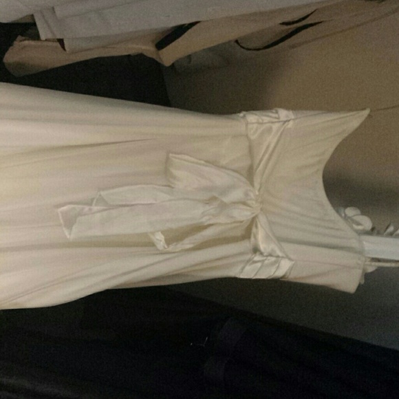 One Shoulder Gown - Picture 3 of 3