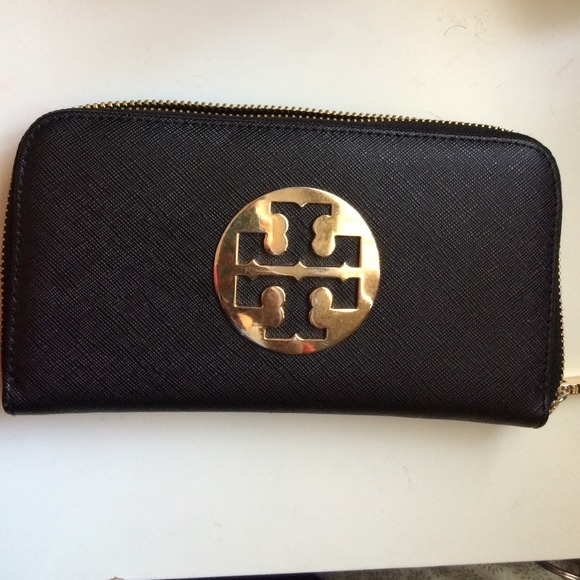 Tory Burch Clutches & Wallets - Bundle! Tory burch wallet & Nine West purse