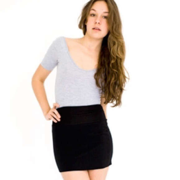 Black Mini Bodycon Skirt - L