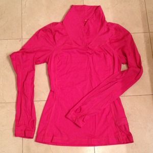 Lululemon hot pink top size 4