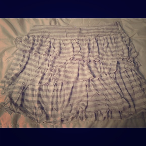 Super soft Banana Republic skirt