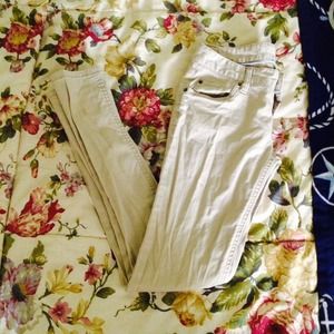 Baige (tan) skinny jeans