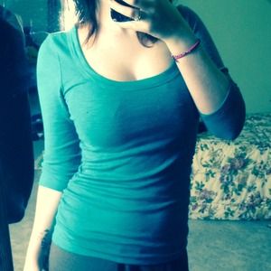 Teal quarter sleeve shirt