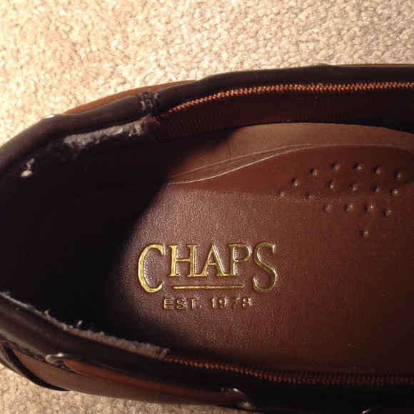 Brown boat shoes - Picture 2 of 2