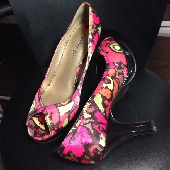 Madden girl peep toe high heels