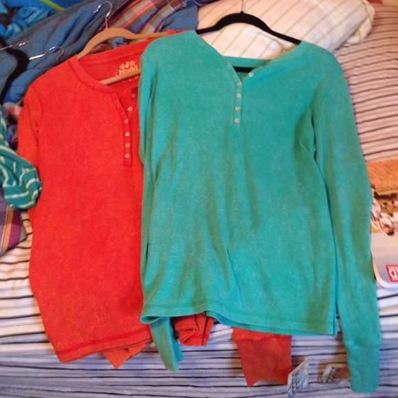 2 mudd long sleeve shirts