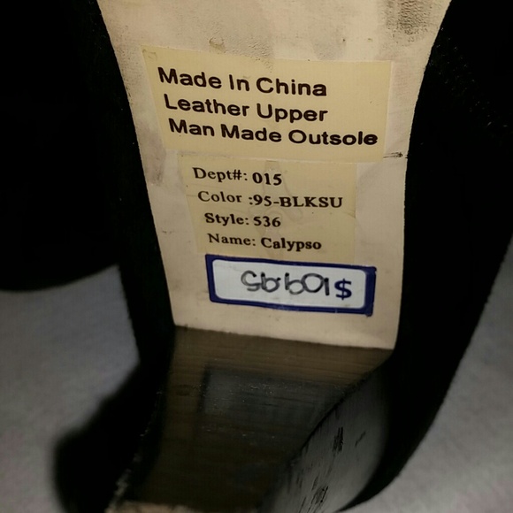 Boots - Picture 3 of 4