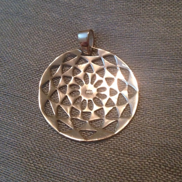 💠Silver💠Pendant💠 - Picture 2 of 3